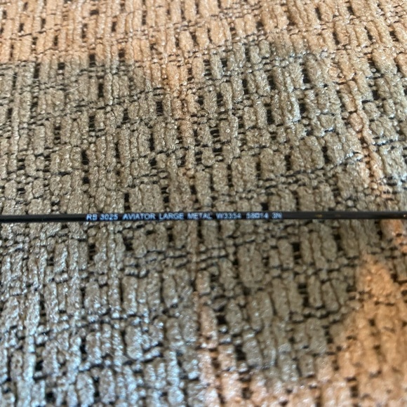 Ray-Ban Aviators - Picture 11 of 12